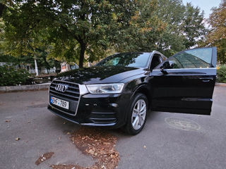 Audi Q3 foto 1