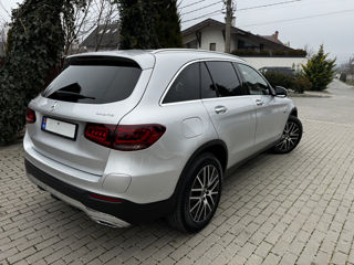 Mercedes GLC foto 3