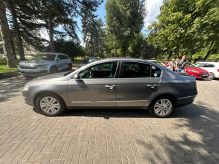 Volkswagen Passat foto 4