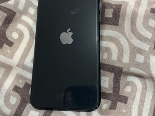 Apple SE 2020 foto 2