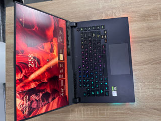 ASUS ROG Strix g513 foto 9