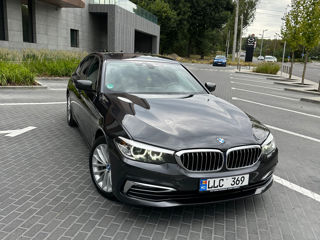 BMW 5 Series foto 2