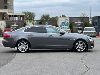 Jaguar XF foto 5