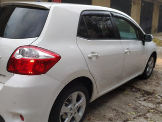 Toyota Auris foto 4