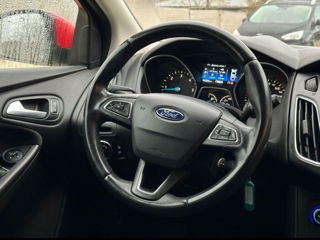 Ford Focus foto 6