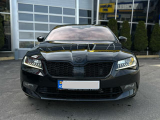 Skoda Superb foto 4