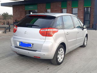 Citroen C4 Picasso foto 2