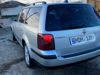 Volkswagen Passat foto 5