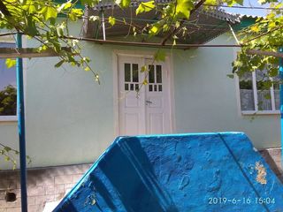 Продается дом с участком 15сот. в с. Максимовка- 17 км от Кишинева