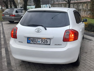 Toyota Auris foto 4