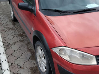 Renault Megane foto 2