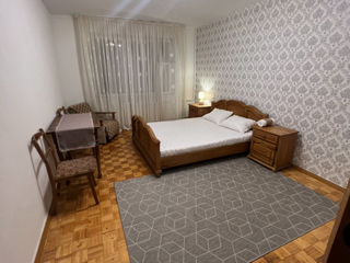 O cameră, 85 m², Centru, Chișinău foto 1