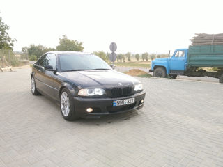 BMW 3 Series foto 7