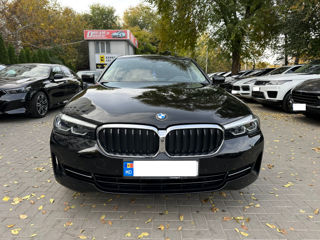 BMW 5 Series foto 1