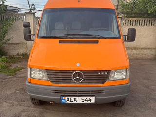 Mercedes Sprinter 412