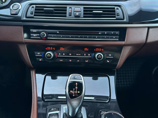 BMW 5 Series foto 5