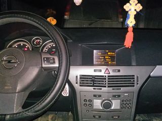 Opel Astra foto 5