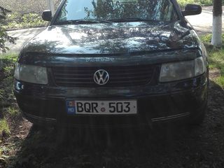 Volkswagen Passat foto 7