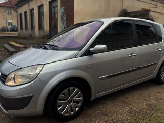 Renault Scenic foto 2