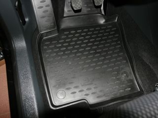 Volkswagen Tiguan 2007-2022. Полиуретановые коврики с бортами. Covorase auto din poliuretan. foto 4