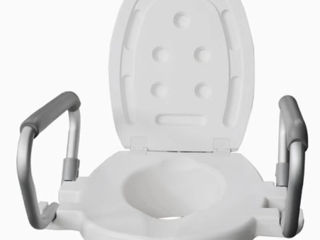 Inaltator WC cu manere si capac Насадка для унитаза с ручками и крышкой foto 0