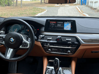 BMW 5 Series foto 6