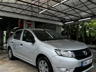 Dacia Logan foto 1