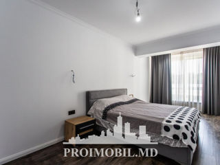 Apartament cu 2 camere, 75 m², Buiucani, Chișinău foto 3