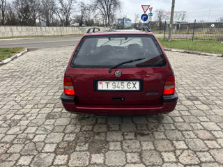 Volkswagen Golf foto 4