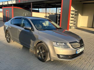 Skoda Octavia foto 3