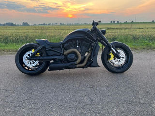 Harley - Davidson V-ROD foto 1