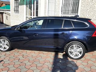 Volvo V60 foto 5