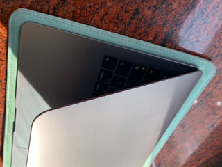 MacBook Air 2018 foto 5