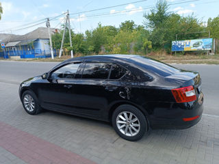 Skoda Octavia фото 2