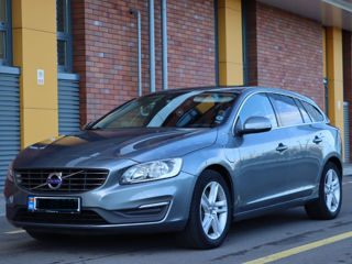 Volvo V60 foto 4