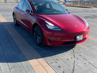 Tesla Model 3 foto 3