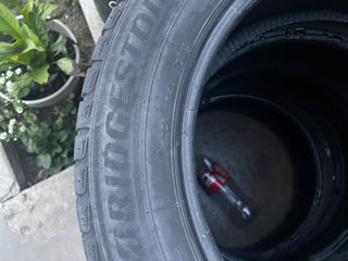 Bridgestone 215/60 R17 foto 5