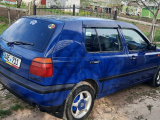 Volkswagen Golf foto 5