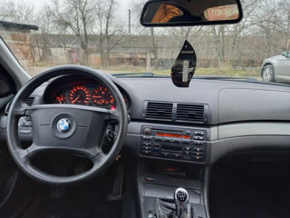 BMW 3 Series foto 7