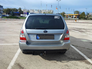 Subaru Forester foto 6