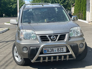 Nissan X-Trail foto 3