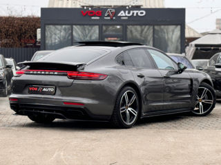 Porsche Panamera foto 3