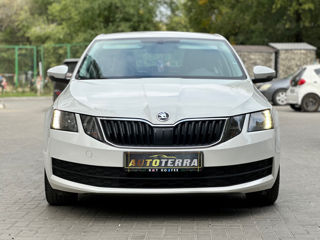 Skoda Octavia foto 2