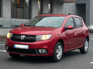 Dacia Sandero foto 2