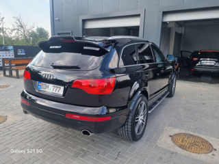 Audi Q7 foto 4