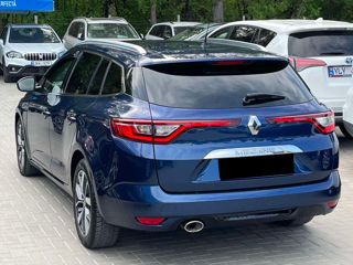 Renault Megane фото 3