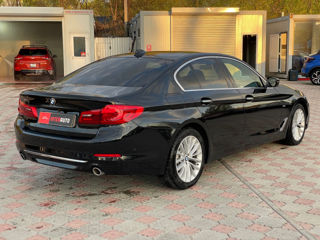 BMW 5 Series foto 4