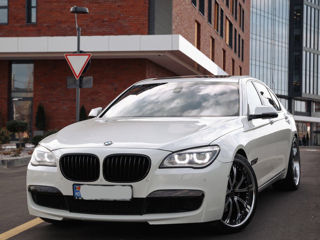 BMW 7 Series foto 2