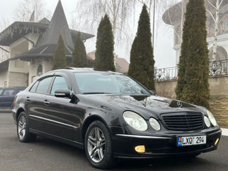 Mercedes E-Class foto 3