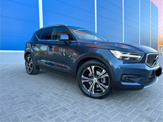 Volvo XC40 foto 2